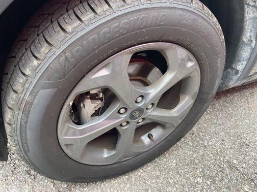 Gray Metallic 2025 Ford Escape ST-Line Select