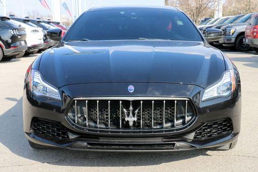 Black 2018 Maserati Quattroporte S