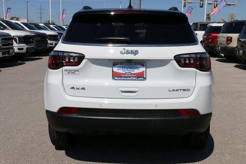Bright White Clearcoat 2025 Jeep Compass Limited
