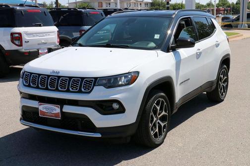 Bright White Clearcoat 2025 Jeep Compass Limited