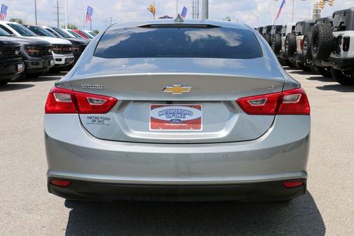 Sterling Gray Metallic 2025 Chevrolet Malibu FWD 1LT