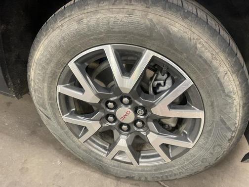 2022 GMC Acadia FWD SLE