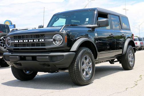 Shadow Black 2026 Ford Bronco Big Bend