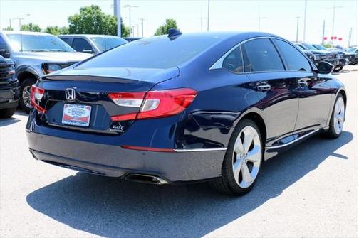 2018 Honda Accord Touring 2.0T