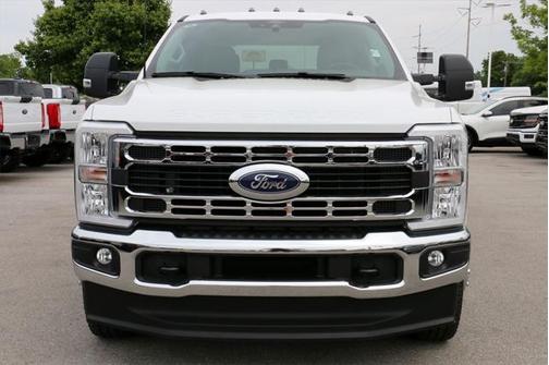 2025 Ford F-350 XLT