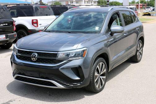 Gray 2023 Volkswagen Taos 1.5T SE