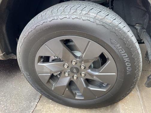 2023 Ford F-150 Lightning XLT