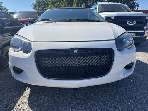 2005 Chrysler Sebring Base