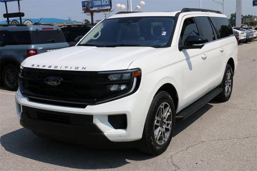 2025 Ford Expedition Max Active 4x4