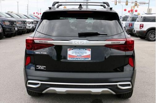 2023 Kia Seltos EX