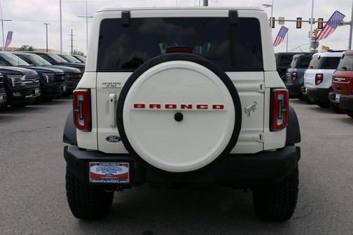 Wimbledon White 2026 Ford Bronco Outer Banks