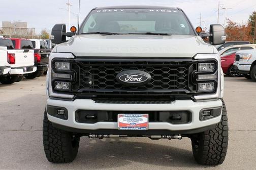 Avalanche 2026 Ford F-250 XLT
