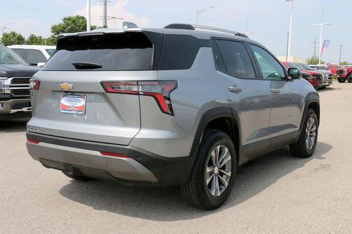 Sterling Gray Metallic 2025 Chevrolet Equinox 1LT