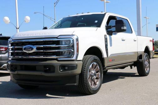 Star White Metallic Tri-Coat 2026 Ford F-250 King Ranch