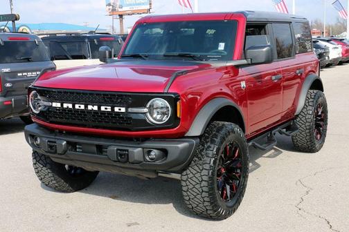 Ruby Red Metallic Tinted Clearcoat 2025 Ford Bronco Big Bend