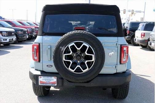 2024 Ford Bronco Outer Banks