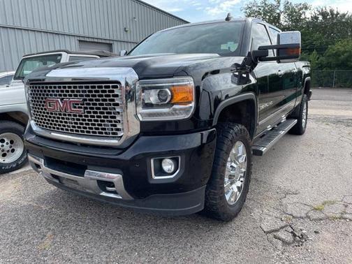 2015 GMC Sierra 2500 Denali