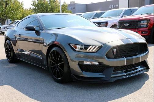 2017 Ford Shelby GT350 Base
