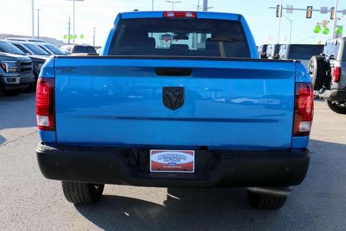 2024 RAM 1500 Classic Warlock Crew Cab 4x2 5'7' Box