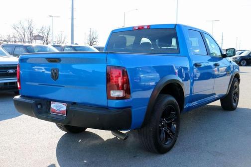 2024 RAM 1500 Classic Warlock Crew Cab 4x2 5'7' Box