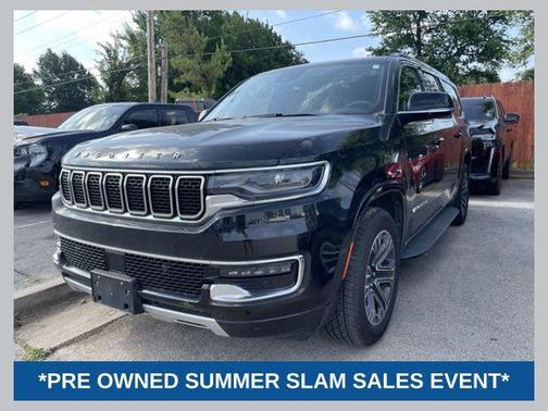 Diamond Black Crystal Pearlcoat 2024 Jeep Wagoneer L Series II 4x4
