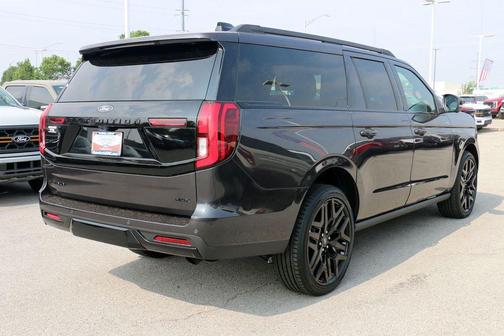 Dark Matter Gray Metallic 2026 Ford Expedition Max Platinum