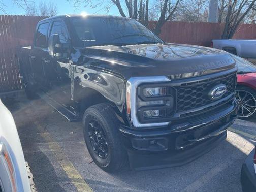 2023 Ford F-250 XLT