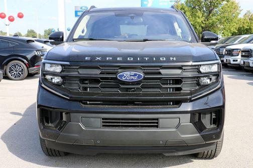 Agate Black Metallic 2026 Ford Expedition Active