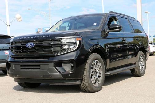 Agate Black Metallic 2026 Ford Expedition Active
