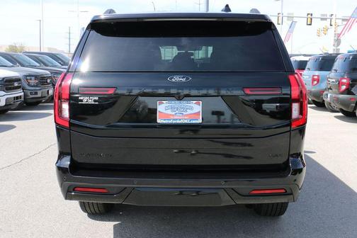 Agate Black Metallic 2026 Ford Expedition Max Platinum