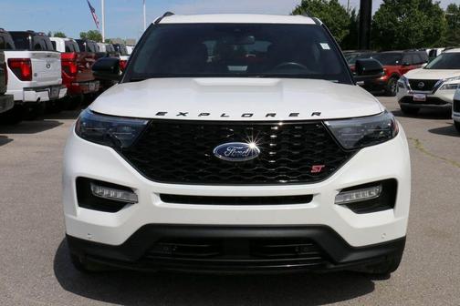 Star White Metallic Tri-Coat 2023 Ford Explorer ST