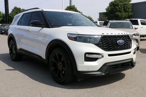 Star White Metallic Tri-Coat 2023 Ford Explorer ST