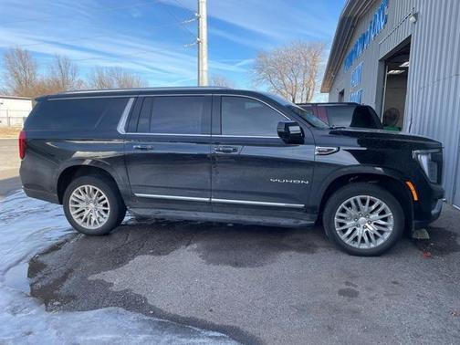 2025 GMC Yukon XL 2WD Elevation