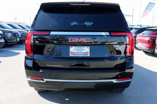 2025 GMC Yukon XL 2WD Elevation