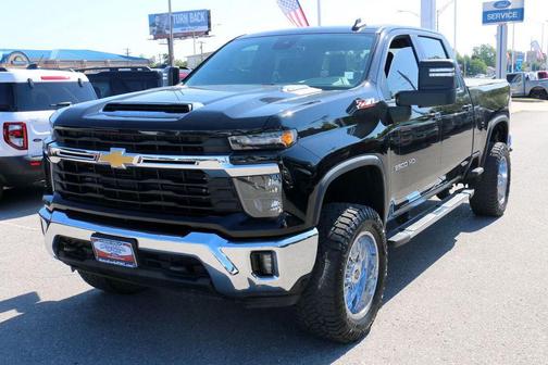 Black 2024 Chevrolet Silverado 2500 LT