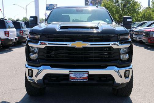 Black 2024 Chevrolet Silverado 2500 LT