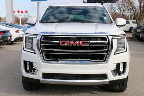 2024 GMC Yukon SLT