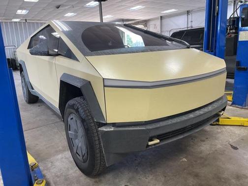 2024 Tesla Cybertruck All-Wheel Drive