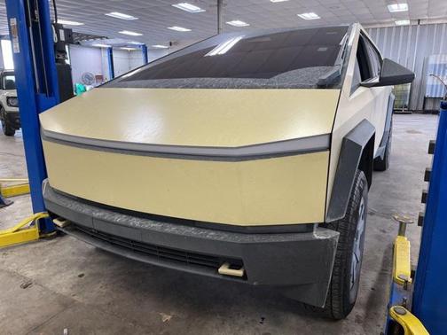 2024 Tesla Cybertruck All-Wheel Drive