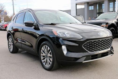 2020 Ford Escape Titanium