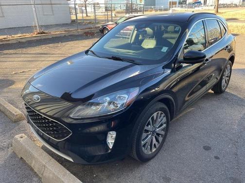 2020 Ford Escape Titanium