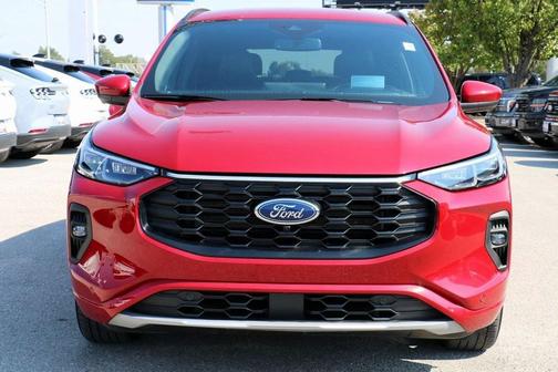 2024 Ford Escape ST-Line Elite