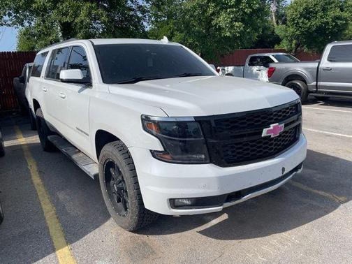 Iridescent Pearl Tricoat 2016 Chevrolet Suburban LT