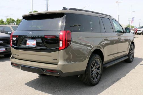 Marsh Gray 2026 Ford Expedition Max Platinum