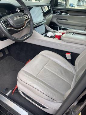 2023 Jeep Grand Wagoneer Series II 4x4