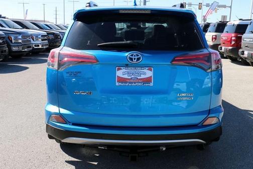2018 Toyota RAV4 Hybrid SE