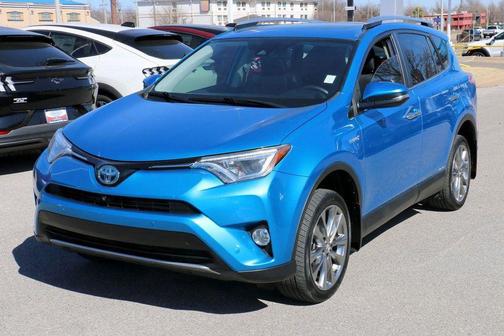 2018 Toyota RAV4 Hybrid SE