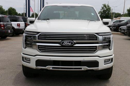 Star White Metallic Tri-Coat 2026 Ford F-150 Platinum