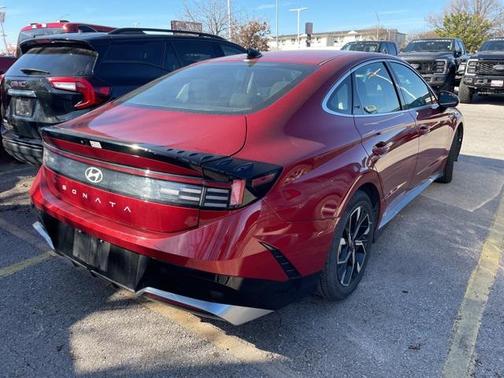 2025 Hyundai SONATA SEL