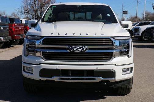 Star White Metallic Tri-Coat 2026 Ford F-150 Platinum